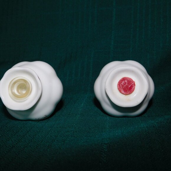 Royal Albert Lavender Rose (1970) salt and pepper shakers mint condition - Picture 6 of 7